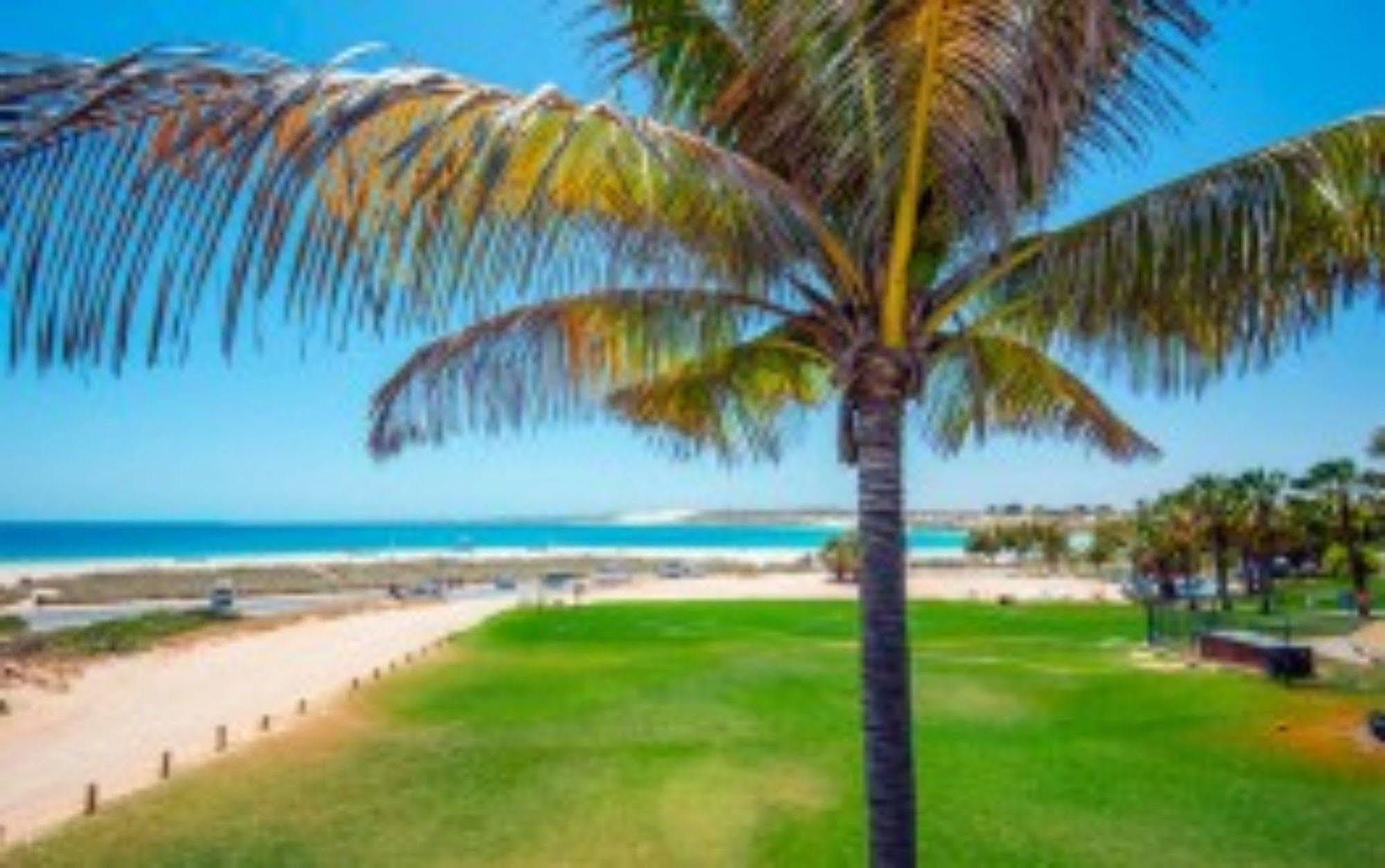 فندق ننجالو ريف ريزورت كورال باي المظهر الخارجي الصورة